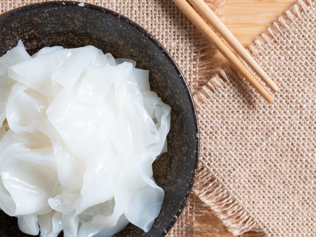 Flat Rice Noodle.